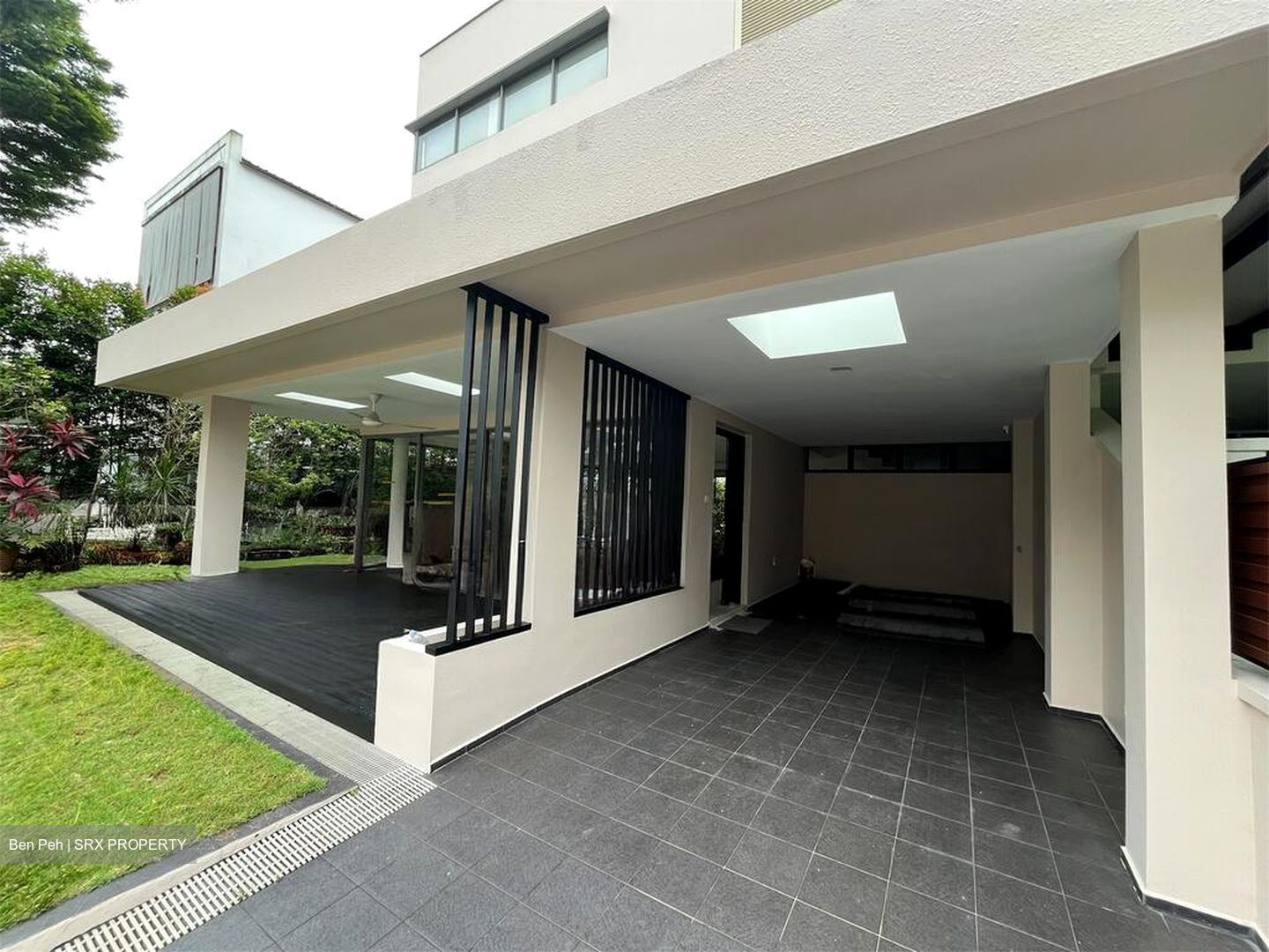 Greenbank Park (D21), Semi-Detached #504260761